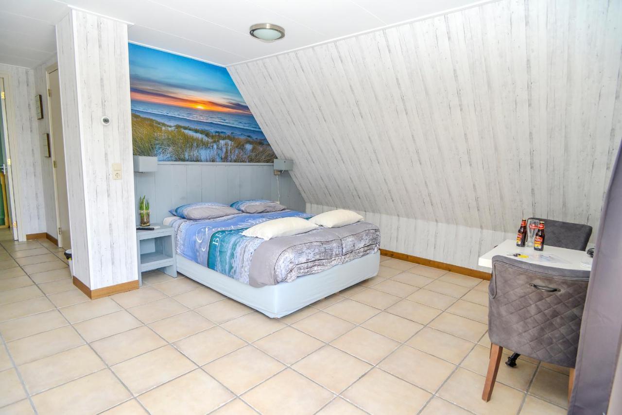 Bed En Bike De Koog Bed and Breakfast De Koog  Εξωτερικό φωτογραφία